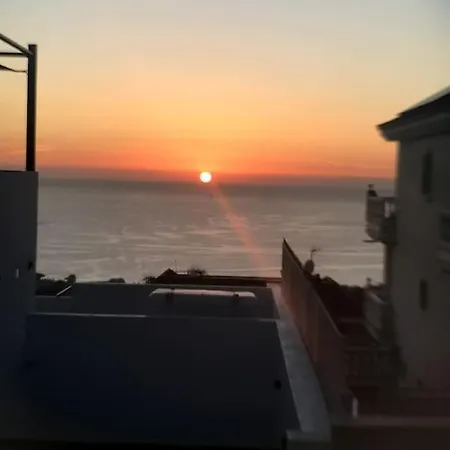 Villa Vista Bella In Ruhiger Villengegend Mit Meerblick Costa Adeje (Tenerife)