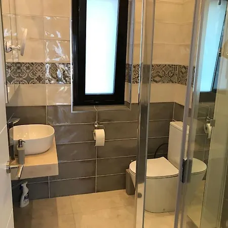 Vista Bella In Ruhiger Villengegend Mit Meerblick Villa