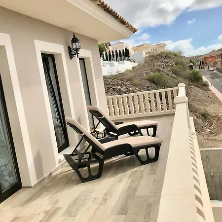 Vista Bella In Ruhiger Villengegend Mit Meerblick * Costa Adeje