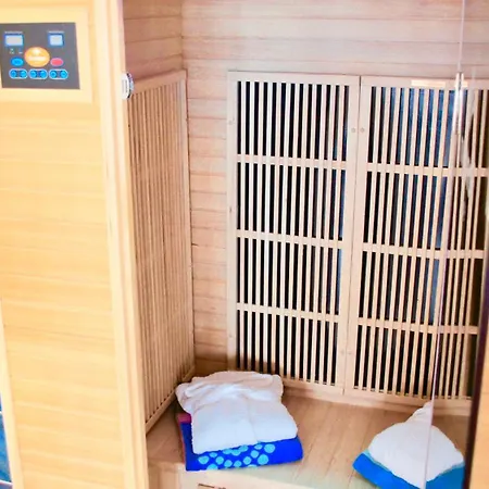 Vista Bella In Ruhiger Villengegend Mit Meerblick 别墅 *