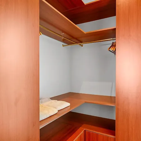 Vista Bella In Ruhiger Villengegend Mit Meerblick Costa Adeje (Tenerife)