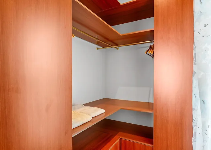 Vista Bella In Ruhiger Villengegend Mit Meerblick Costa Adeje (Tenerife)